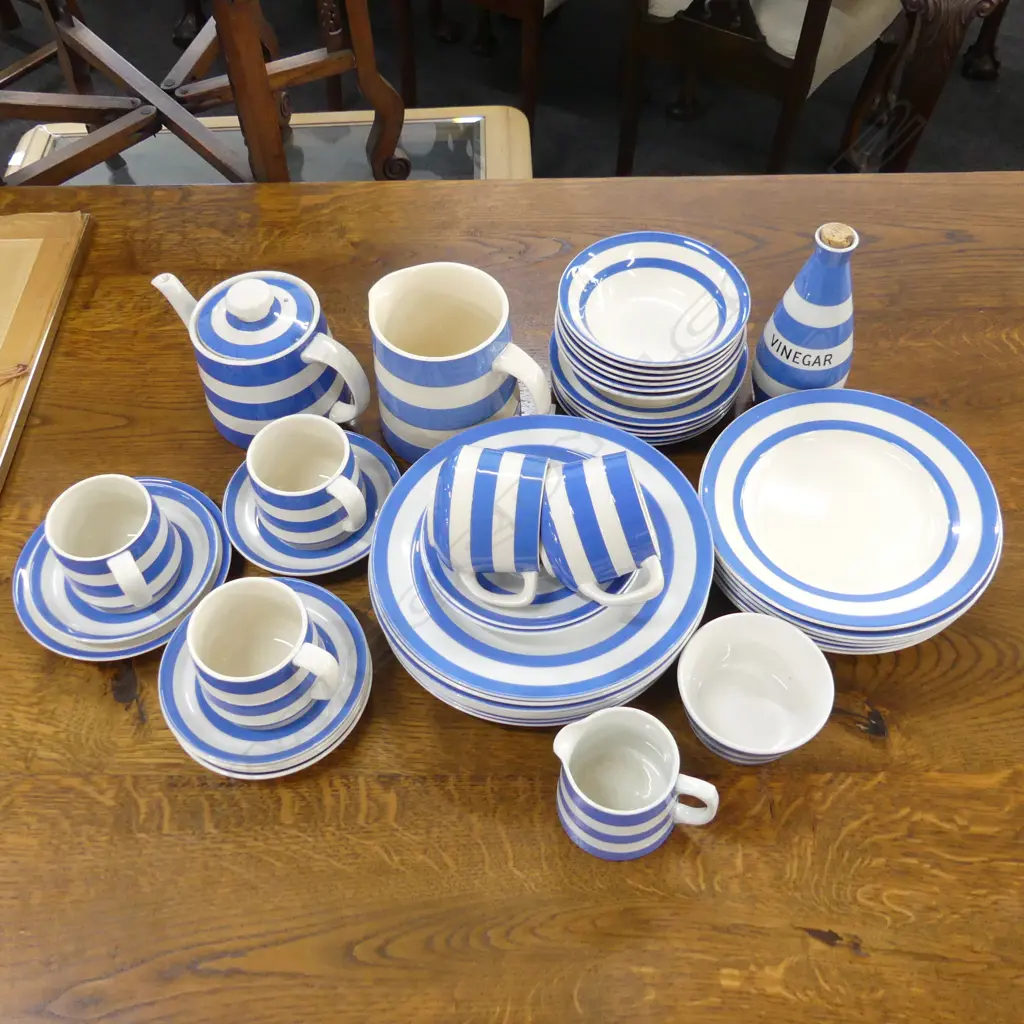 ASSORTED CORNISHWARE Image 1++