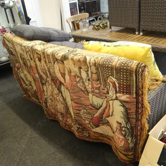 LG TAPESTRY
