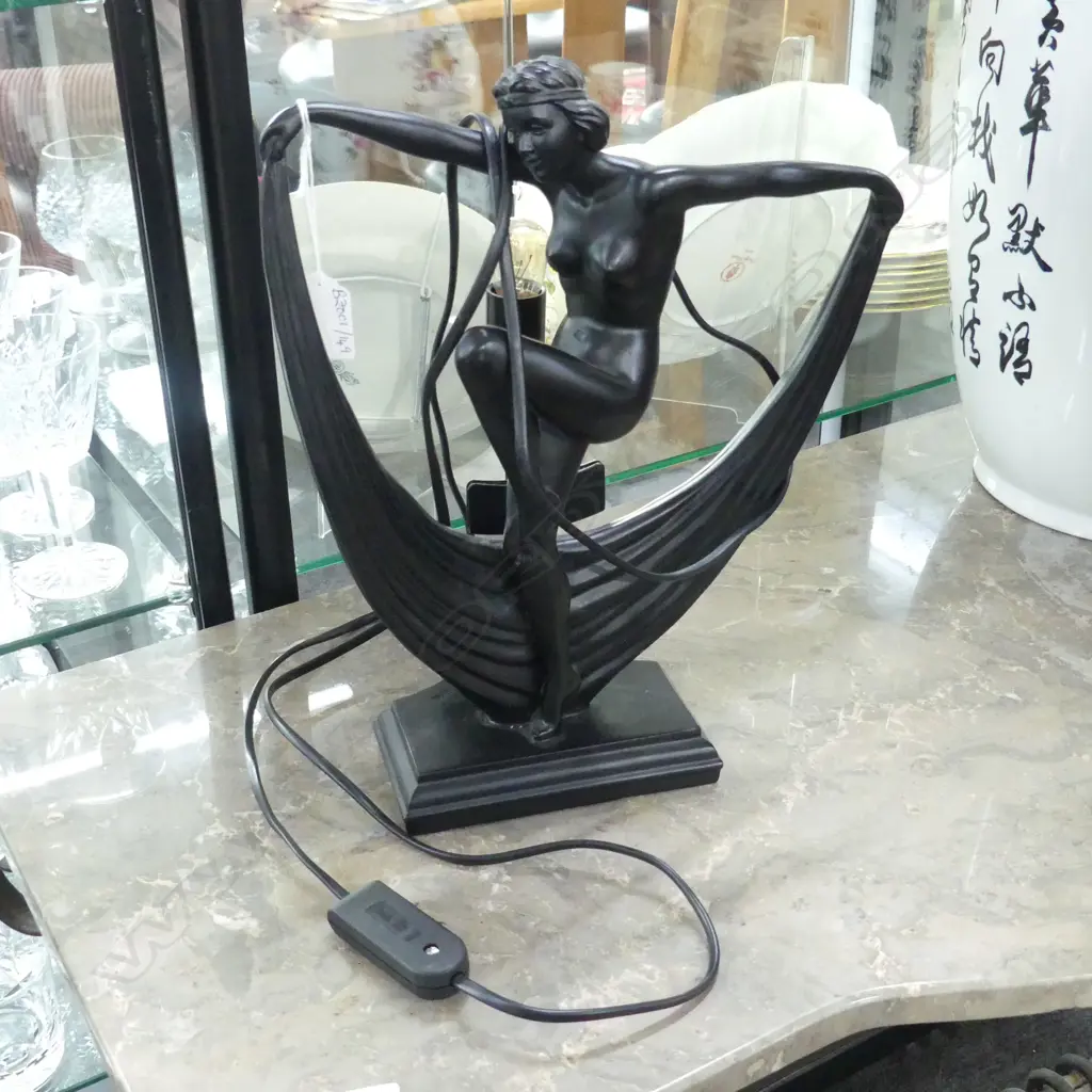 DECO STYLE BLACK RESIN NUDE FIGURE LAMP H.340mm Image 1++