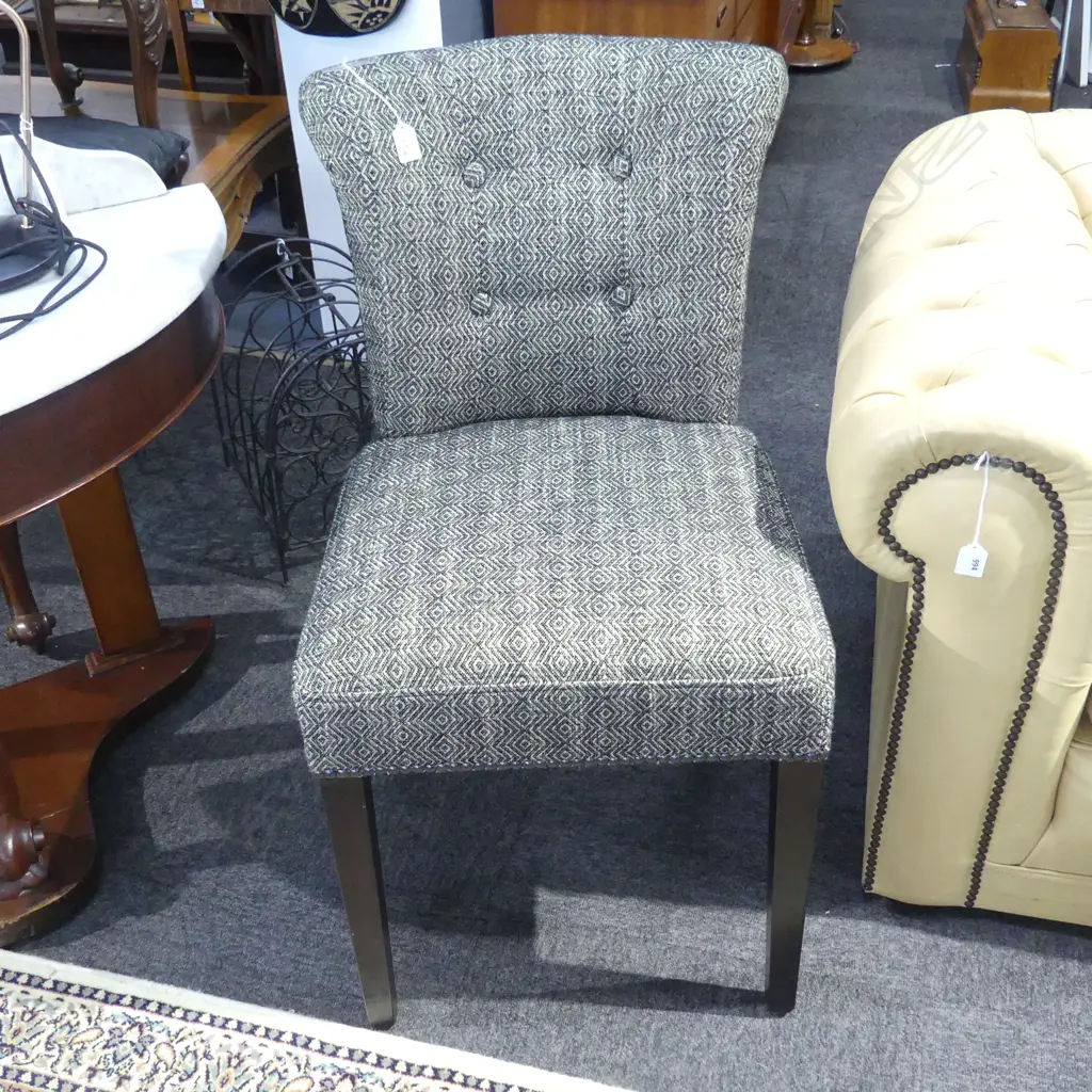 Ex-display model.  Made in the Kovacs factory in Christchurch. This range has been discontinued. Created as a dining chair Image 1++