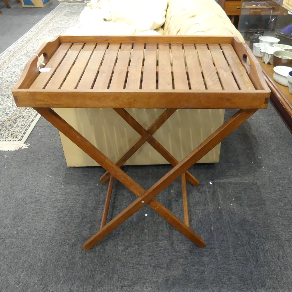 WOODEN FOLDING TRAY TABLE Image 1++