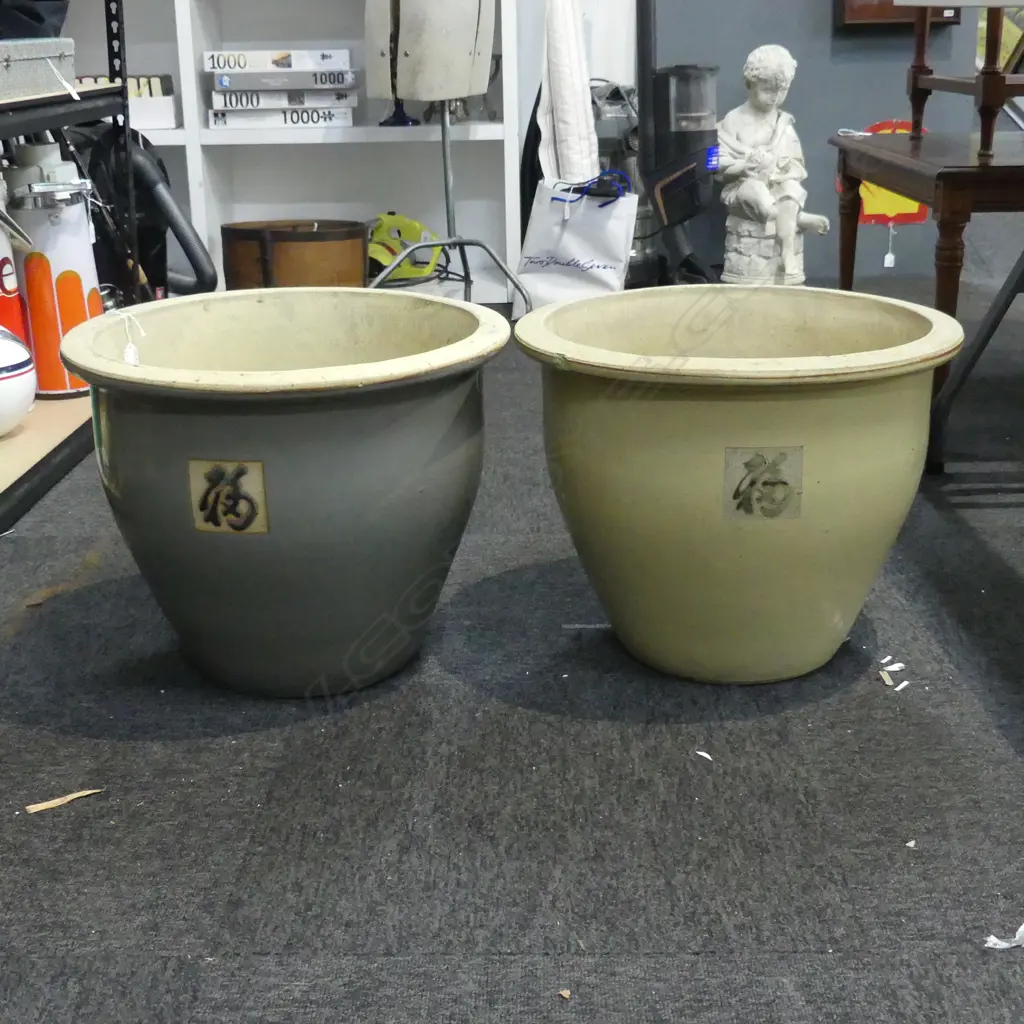 2 LG GARDEN POTS w. ORIENTAL CHARACTER MARK 470mm dia Image 1++