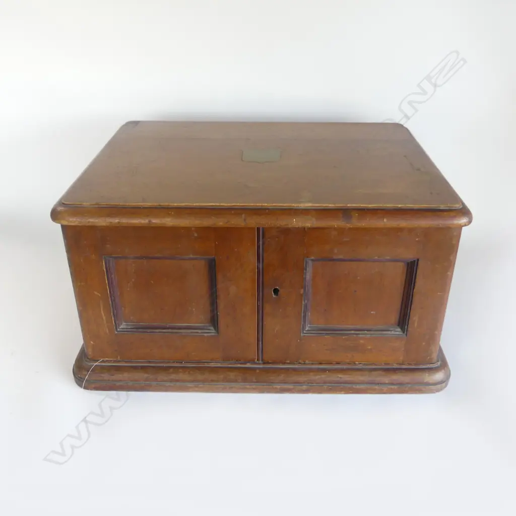 LG EMPTY WOODEN CUTLERY CANTEEN 540x420x280mm Image 1++