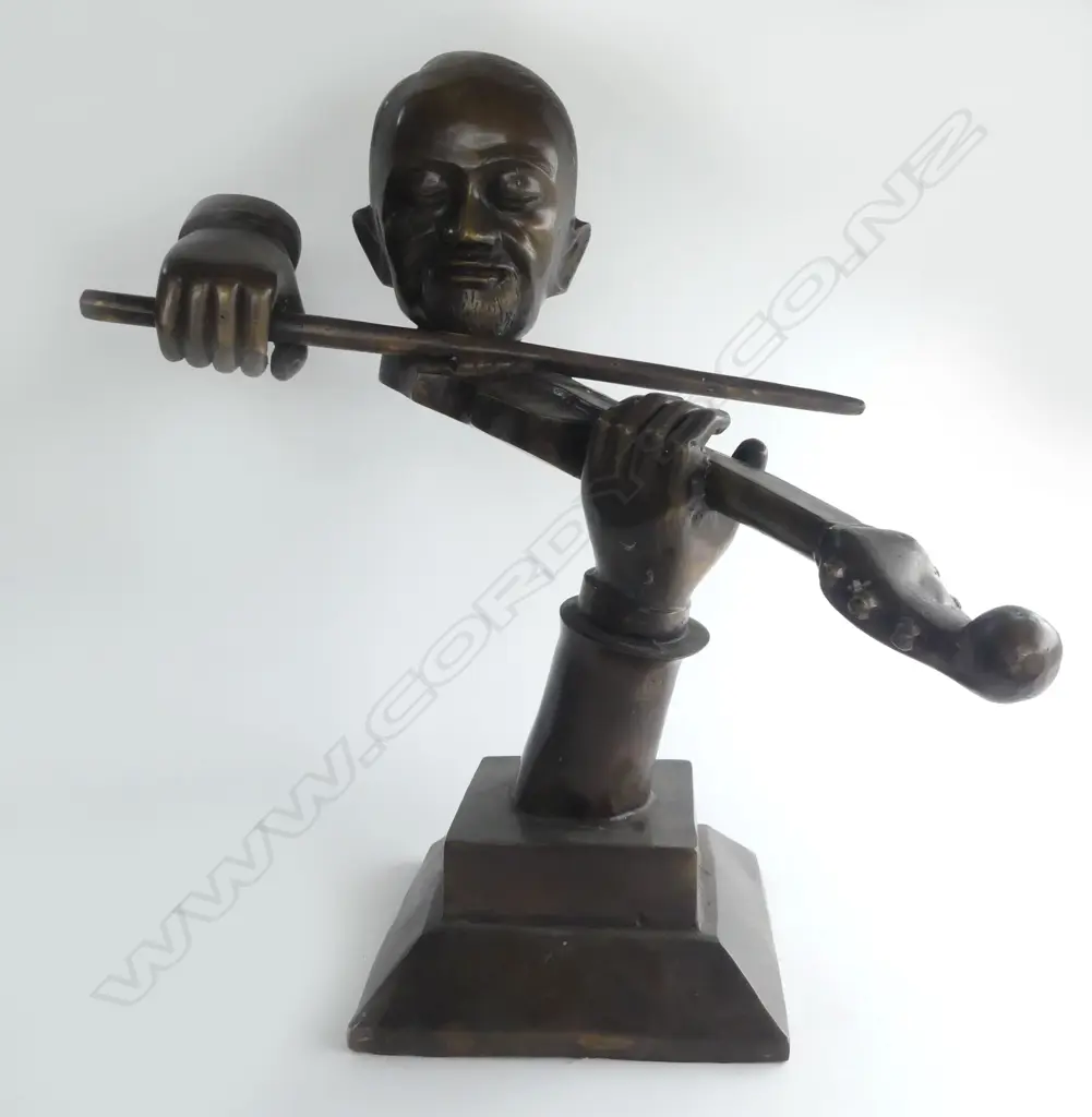 BRONZE VIOLIN PLAYER SCULPTURE H.540mm Image 1++