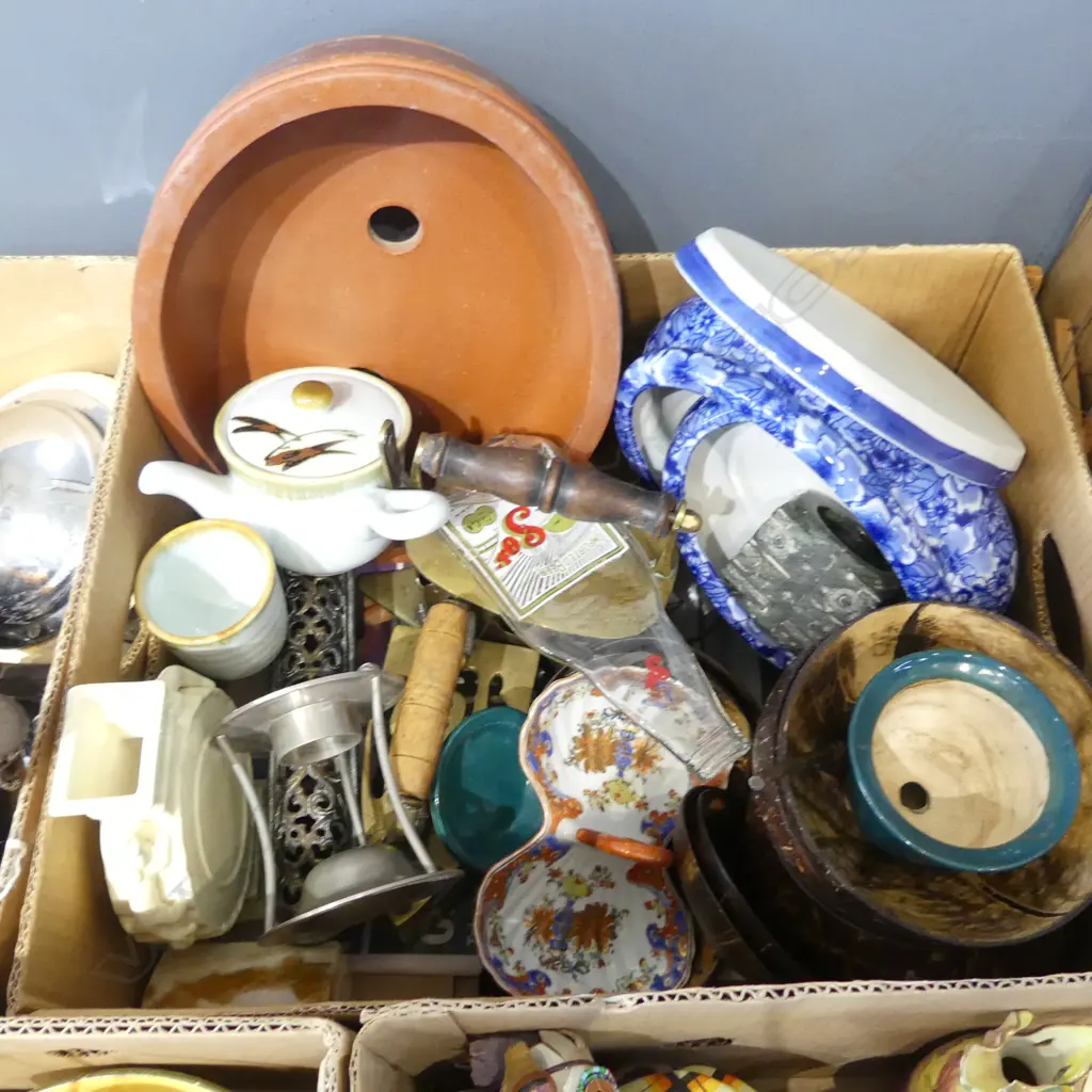 ASST. ITEMS; ORIENTAL, BONSAI POTS, IRONS ETC Image 1++