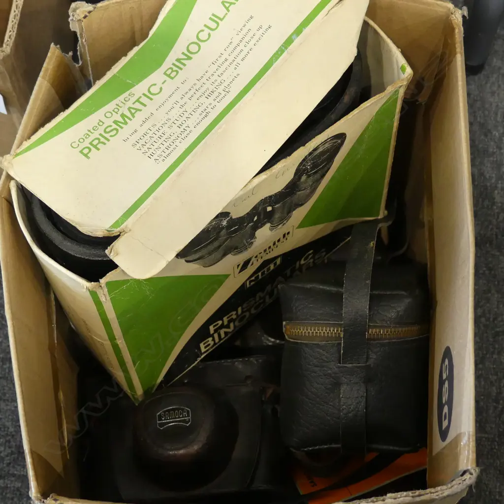 VINTAGE CAMERAS + BOXED BINOCULARS Image 1++