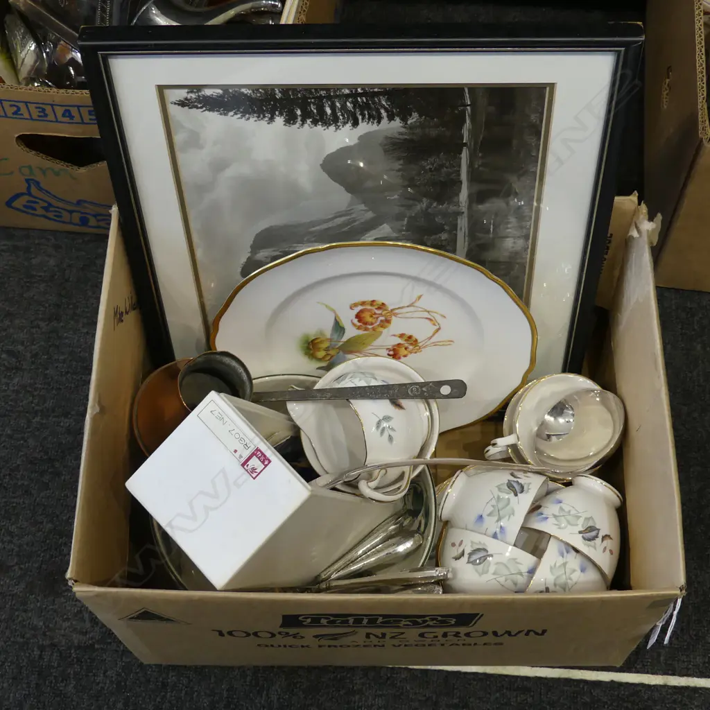 ASST. CHINA INCL. TEA SET, SPODE PLATE, PRINKNASH BOWL 220mm dia ETC... Image 1++