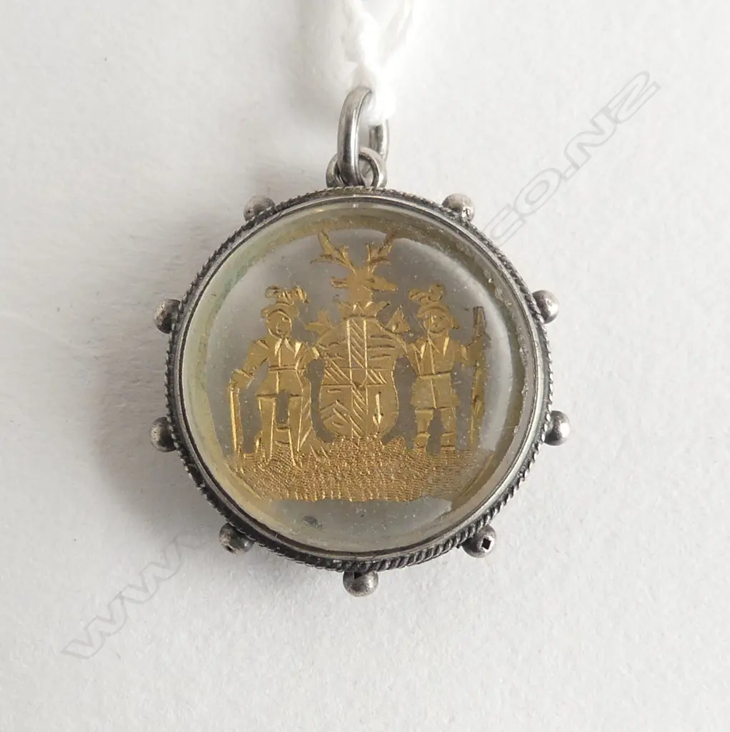 FOB w. GOLD? CREST 20mm dia Image 1++