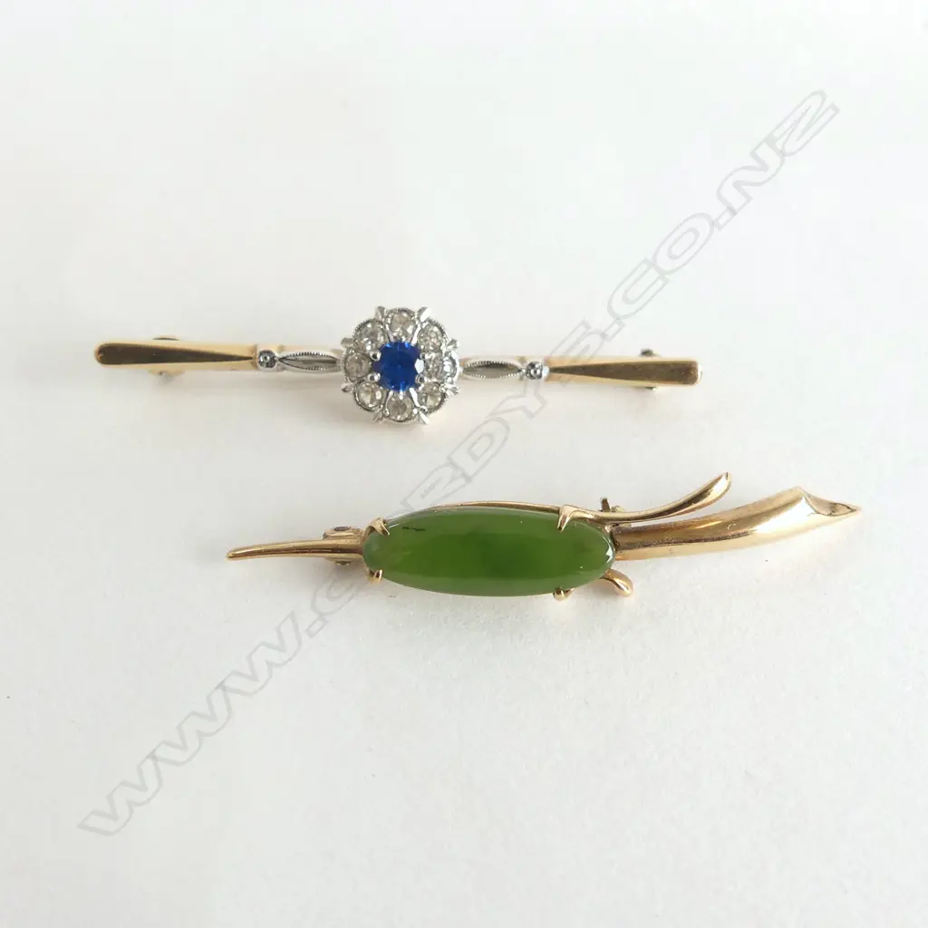 2 9CT BAR BROOCHES 7.3gms Image 1++
