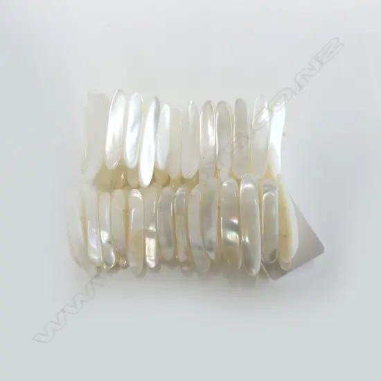 2 MOP ELASTICATED BRACELETS
