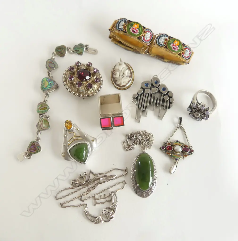 ASST. COSTUME JEWELLERY, STG ETC Image 1++