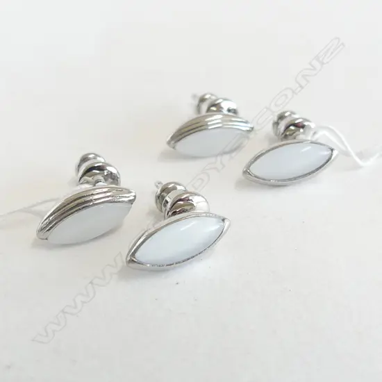 2 PR SKAGEN BRANDED WHITE GEM SET EARRINGS new old stock