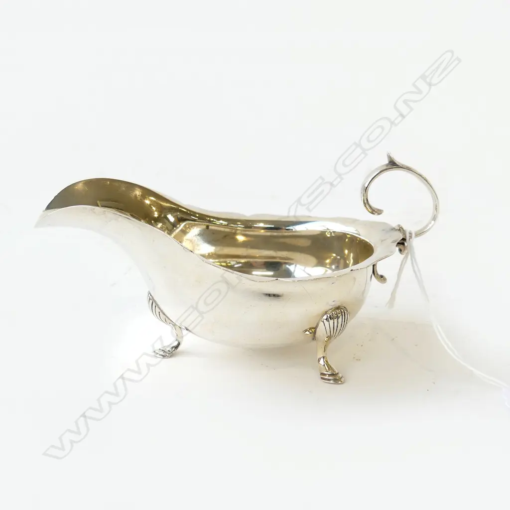 STG SILVER SAUCE BOAT, SHEFFIELD 1913 106gms Image 1++