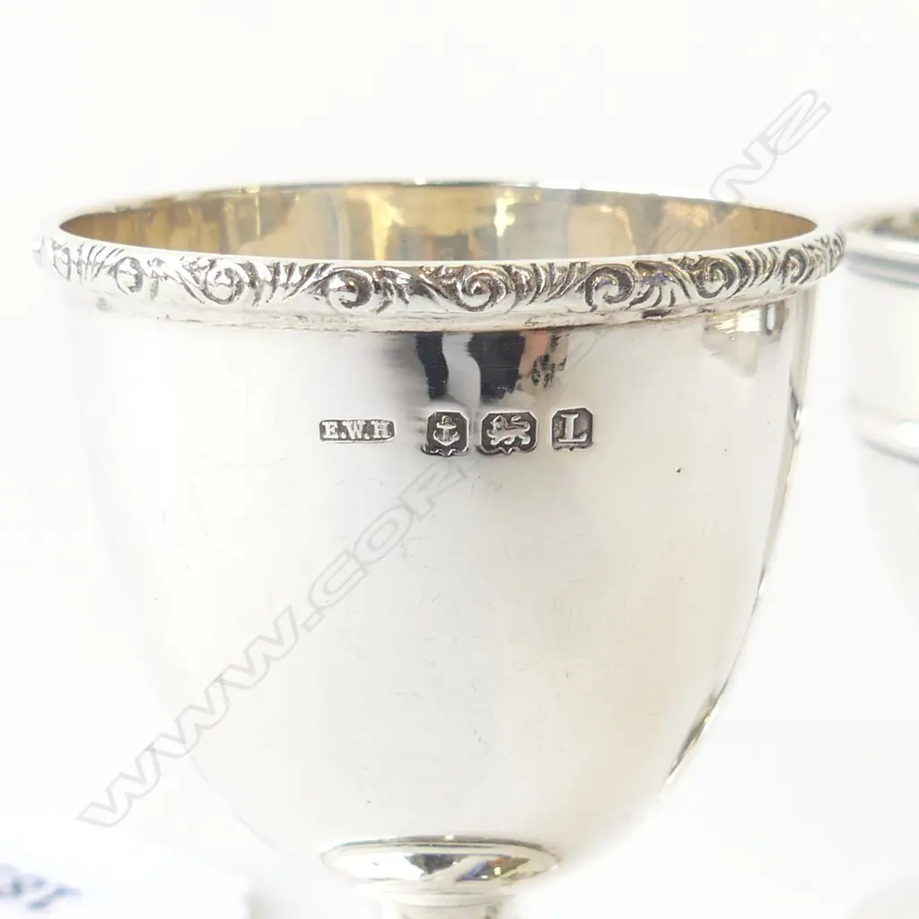 2 STG SILVER EGGCUPS, H.70mm, 53gms Image 1++