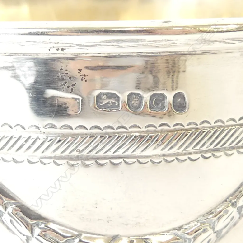 HEAVY SILVER SMALL ROSE BOWL embossed swags  LONDON 1802 Dia, 142mm. 335gms Image 1++
