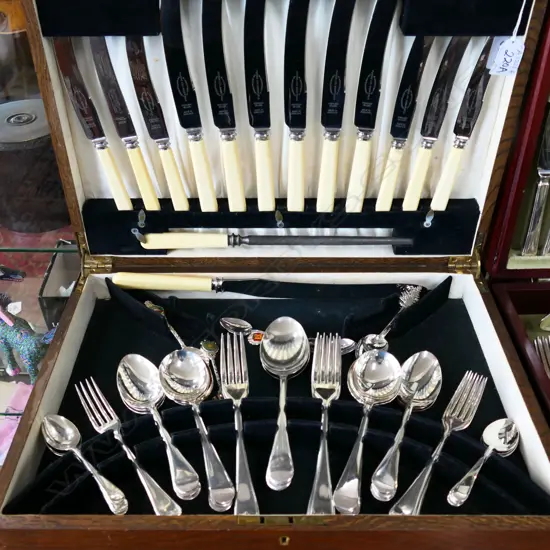 ASST. CUTLERY INCL. IVORINE 'BONE' HANDLES