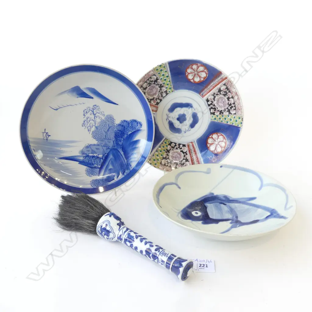 3 ORIENTAL PLATES + BRUSH L.260mm Image 1++