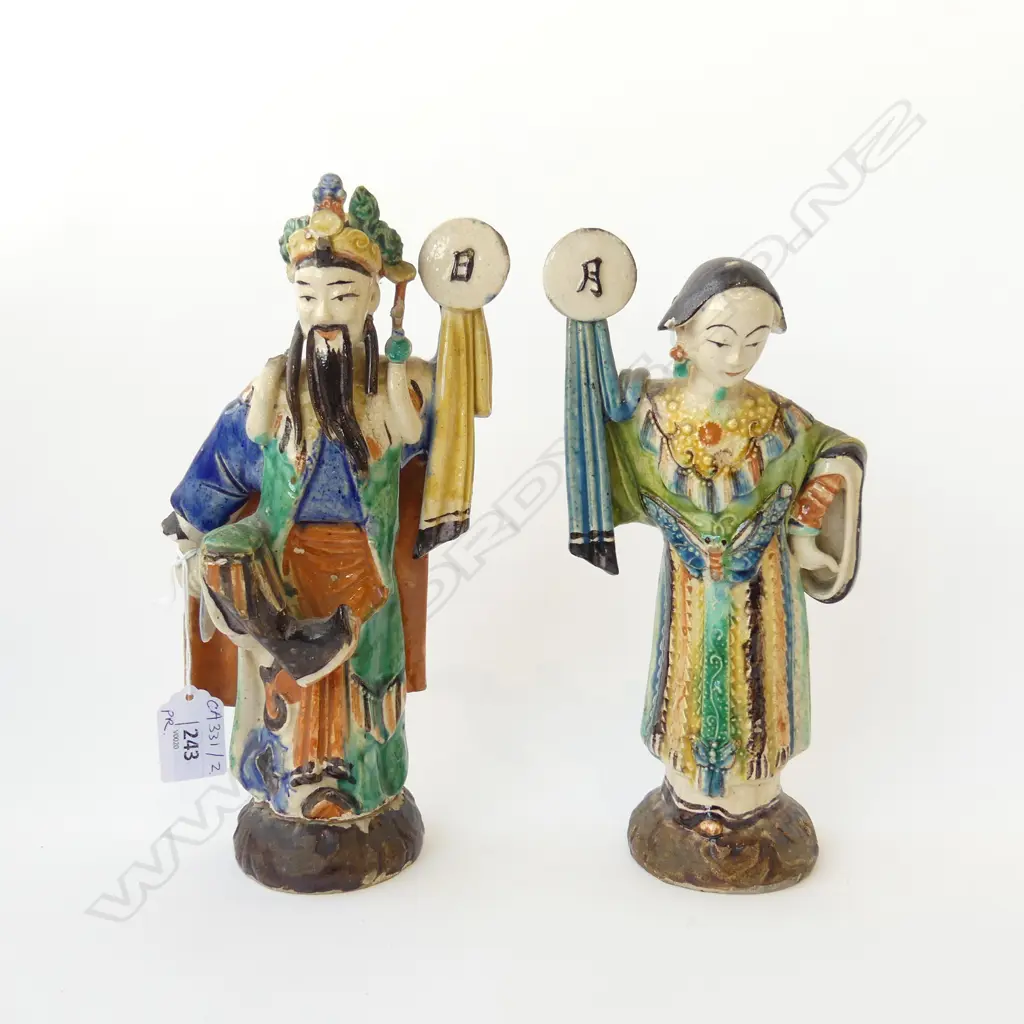 PR CHINESE CERAMIC FIGURES H.245mm REPAIRS Image 1++