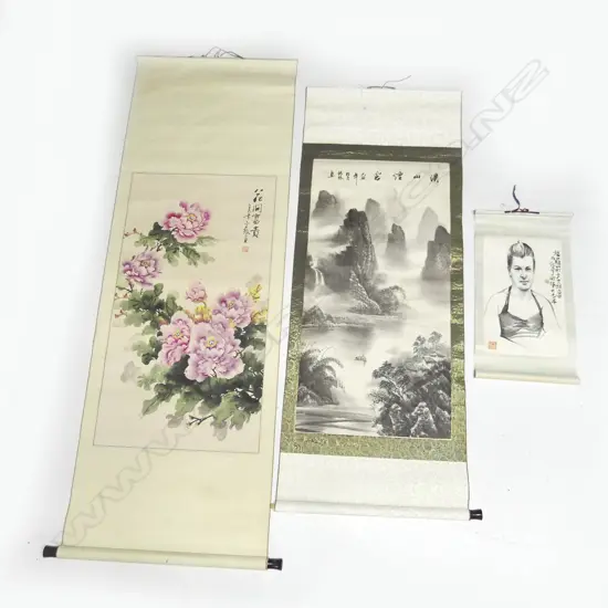 3 ORIENTAL SCROLLS