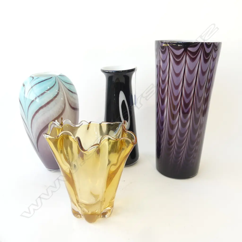 4 LG ART GLASS VASES H.365mm Image 1++