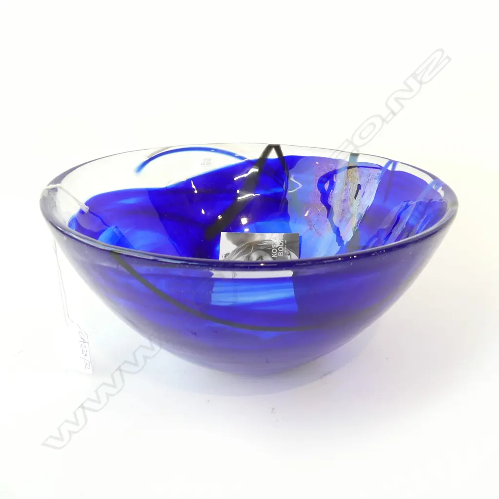 KOSTA BODA BLUE ART GLASS BOWL BY ANNA EHRNER H.115, 225mm dia Image 1++