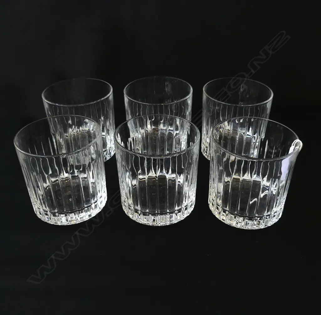SET OF SIX ITALIAN RCR LUXON CRYSTAL GLASS WHISKEY TUMBLERS IN BOX, H.85MM D.80MM Image 1++