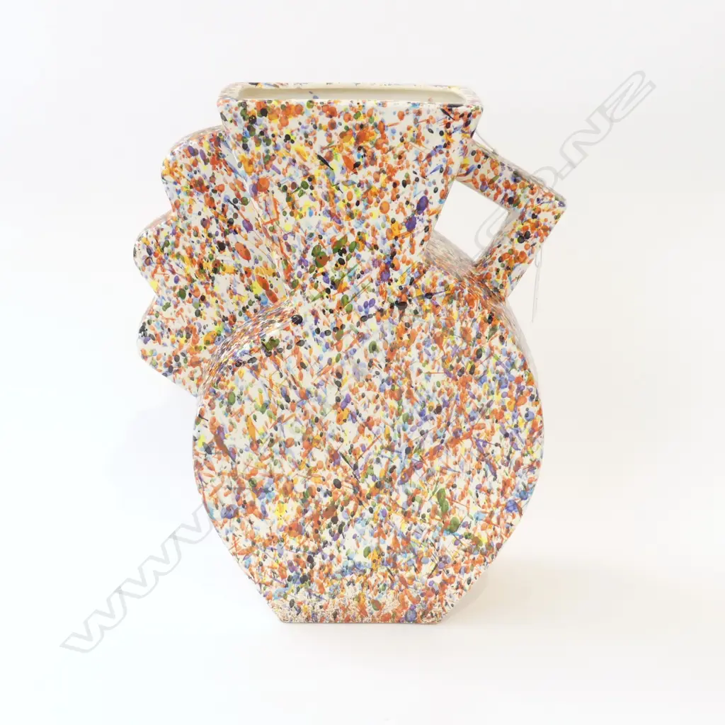 CHRISTINE HARRIS ABSTRACT VASE '86 H.325mm Image 1++