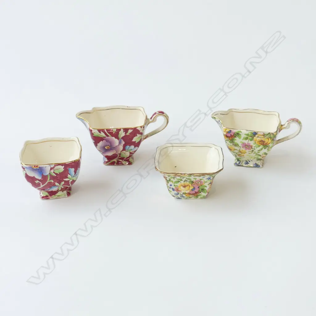 1930’S ROYAL WINTON AOF CHINTZ TWO SETS OF MILK JUGS & SUGAR BOWLS ‘BEADALE’ AND OTHER Image 1++
