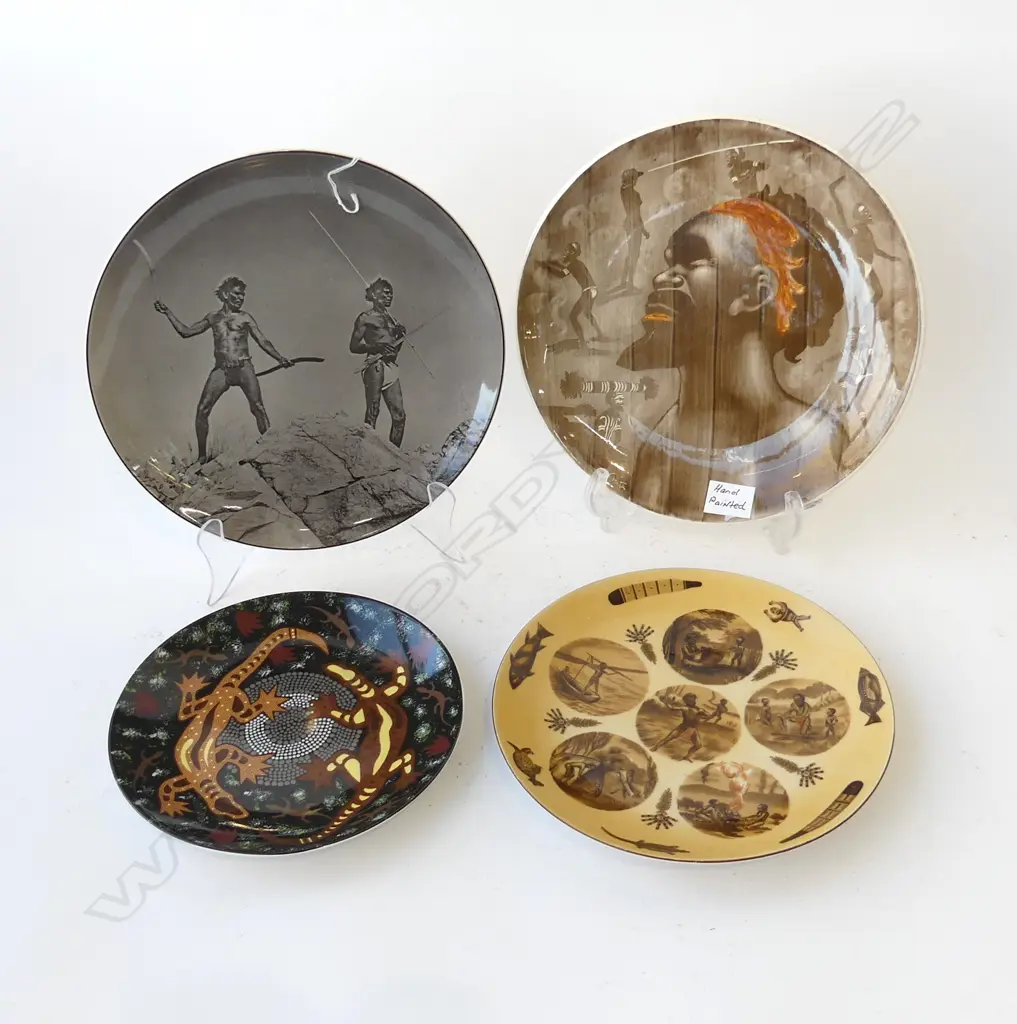 4 ABORIDGINAL PAINTED PLATES Image 1++