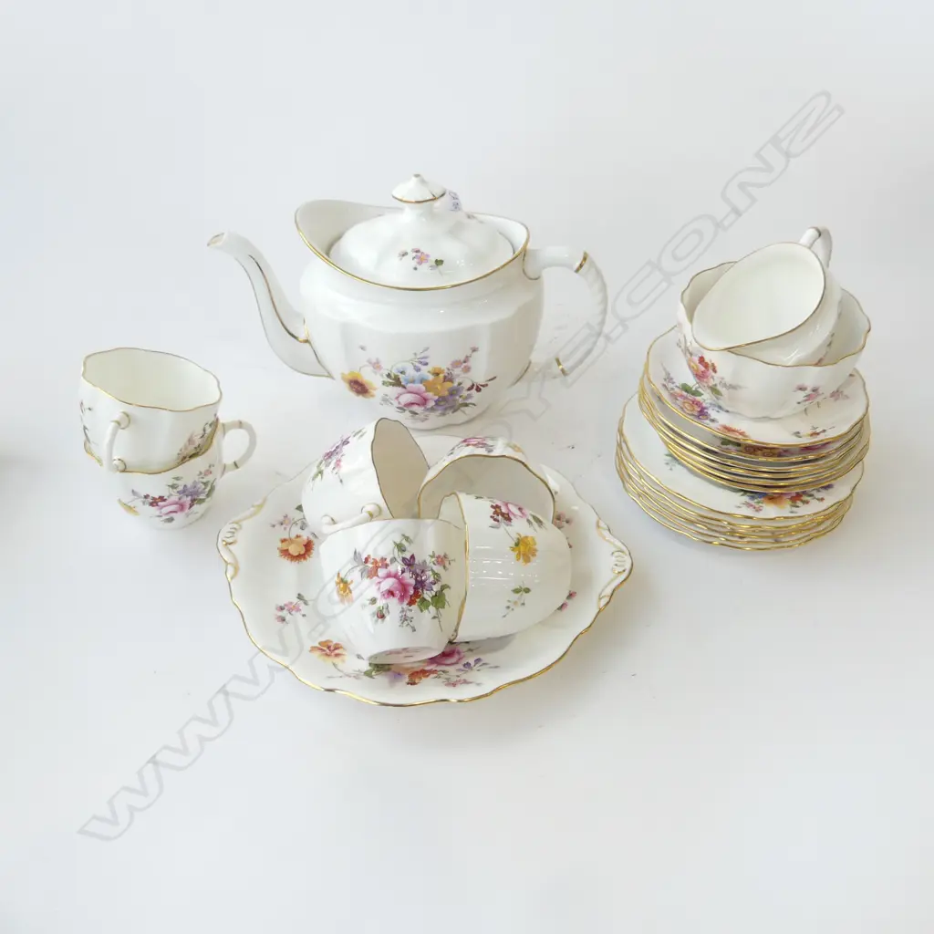 ROYAL CROWN DERBY 'DERBY POSIES' TEA SET' 6 TRIOS, TEA POT, MILK & SUGAR, CAKE PLATE + EXTRA CUP Image 1++