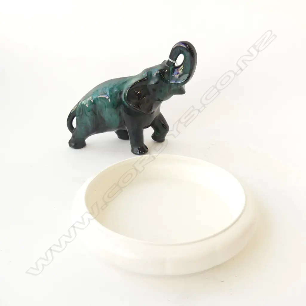 CROWN LYNN FLOAT BOWL #2041 250mm dia + ELEPHANT Image 1++