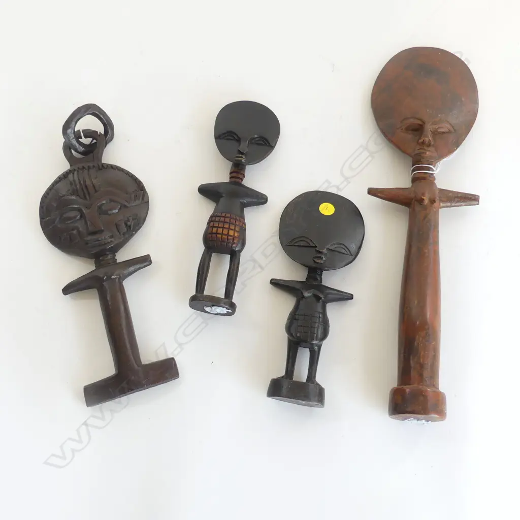 4 SOLOMAN ISLAND CARVED FIRTILITY FIGURES TALLEST 370MM Image 1++