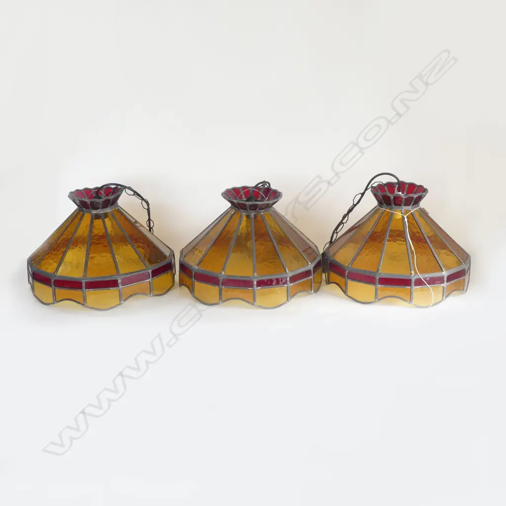 3 LEAD LIGHT LIGHT SHADES 410mm dia Image 1++