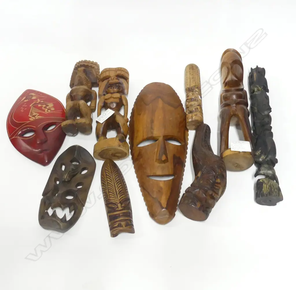 BOX OF 10 CARVED WOOD MASKS & FIGURES Image 1++