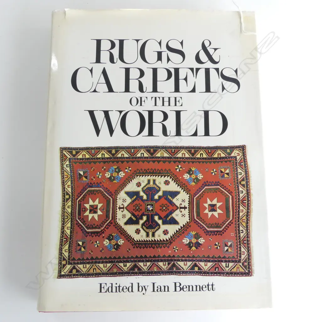 THE BOOK RUGS & CARPETS OF THE WORLD BY BENNET Image 1++