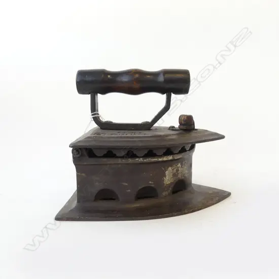 TIGER 12 CHARCOAL IRON W.230mm