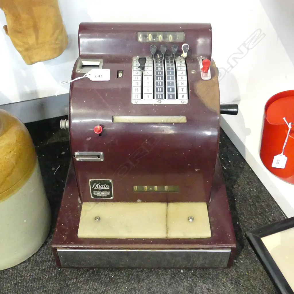 HUGIN DUTCH CASH REGISTER H.330mm Image 1++