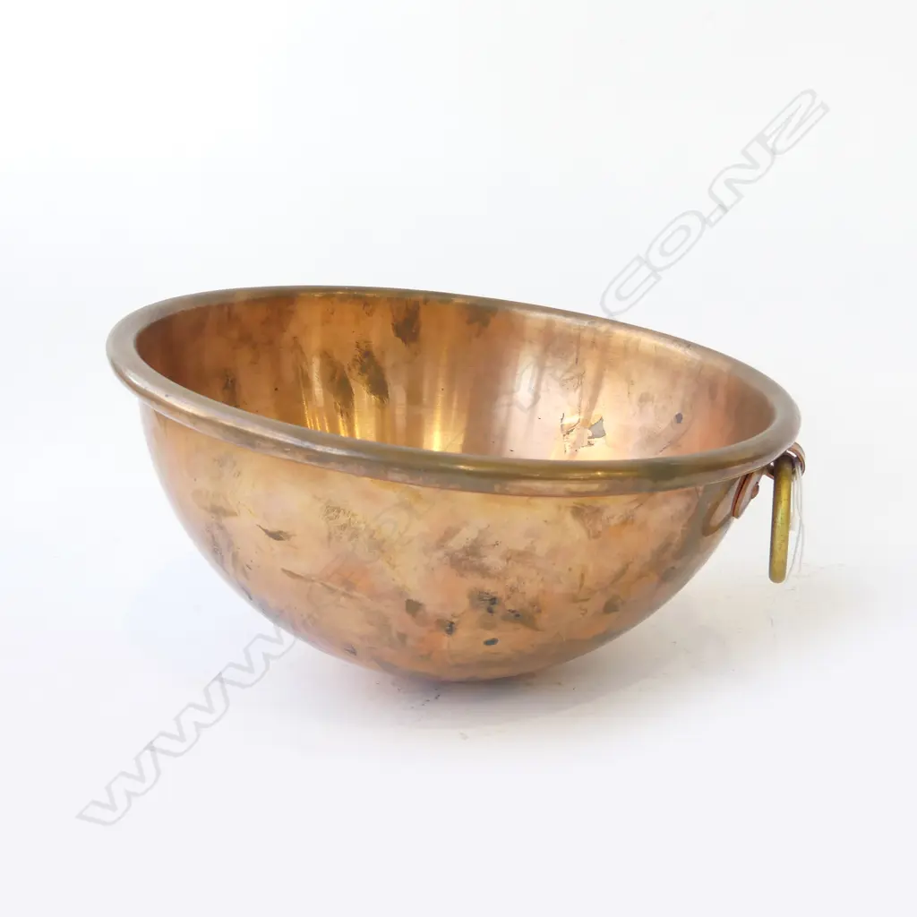 FRENCH COPPER MIXING BOWL 260mm dia Image 1++
