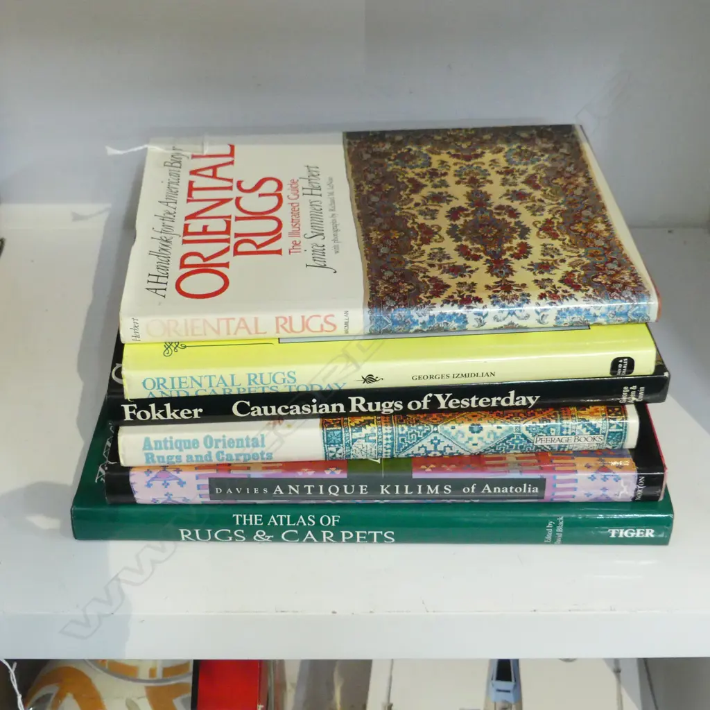 6 BOOKS ON RUGS & KELIMS Image 1++