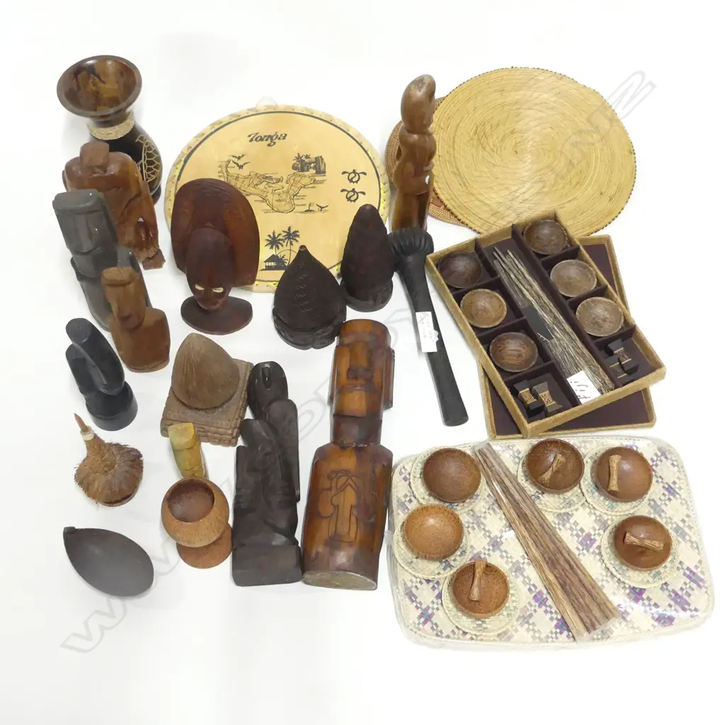 BOX LOT P[ACIFIC ISLAND WOOD CARVINGS MATS ETC Image 1++