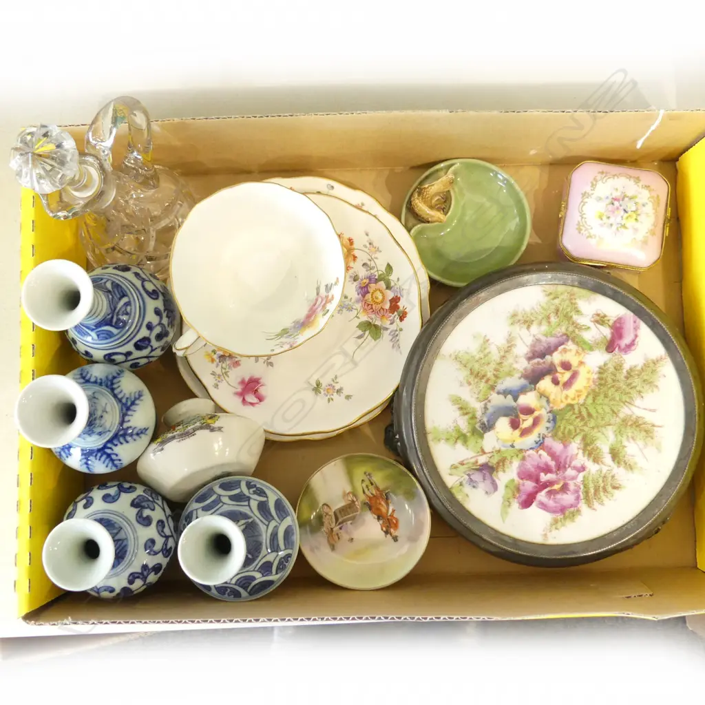 SMALL BOX COLLECTORS CHINA ETC Image 1++