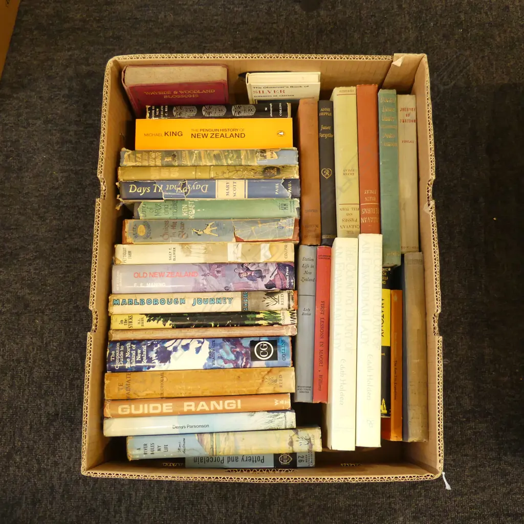 ASST. BOOKS, NZ INTEREST Image 1++