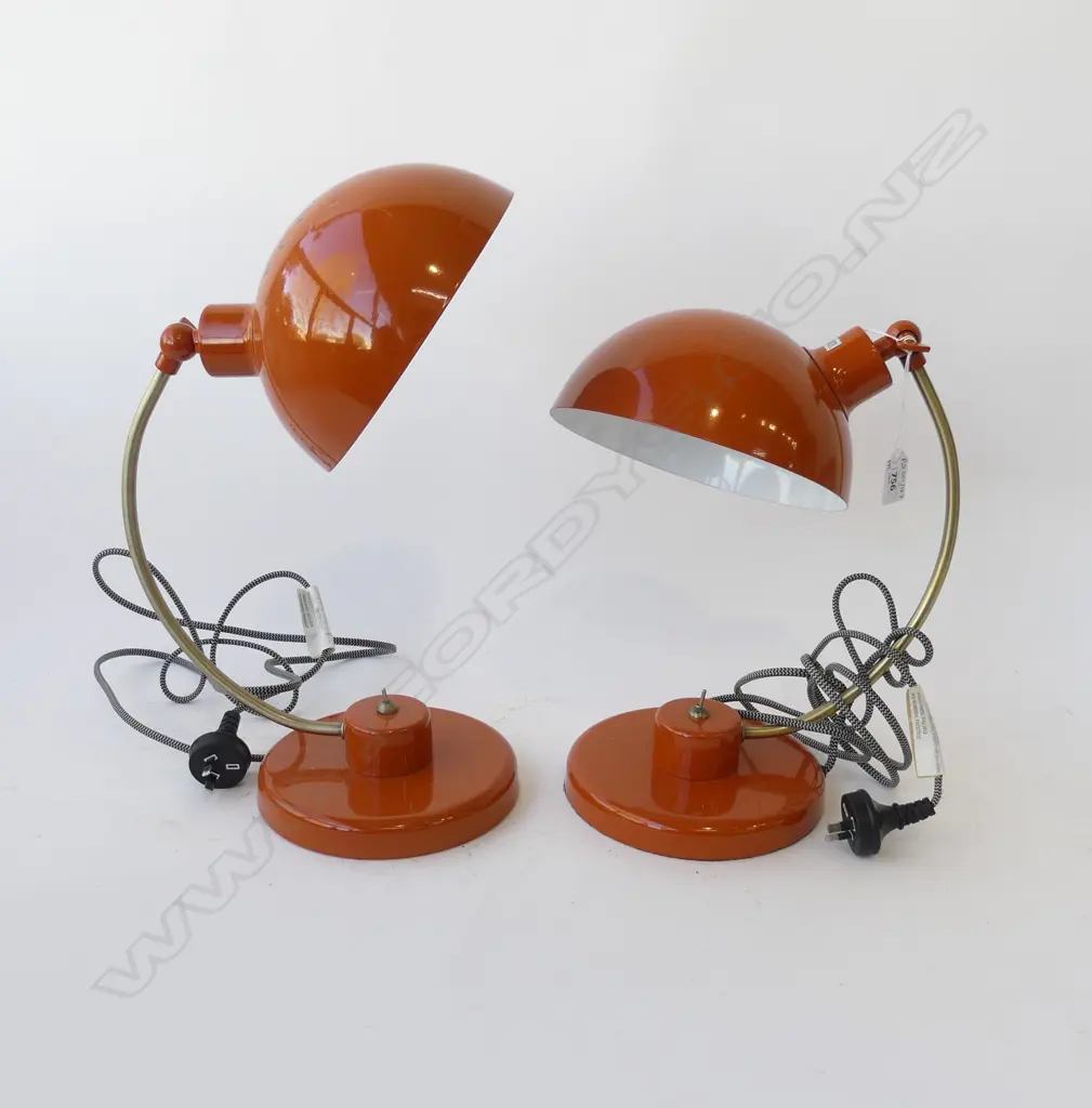 PR CONTEMPORARY ORANGE METAL LAMPS H.350mm Image 1++