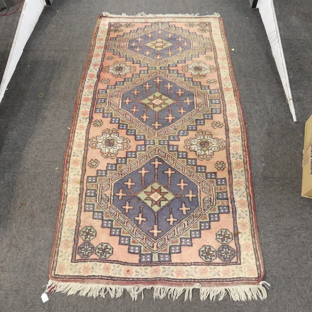 HAND KNOTTED WOOL PILE RUG, PINK TONES 2000x1000mm Image 1++