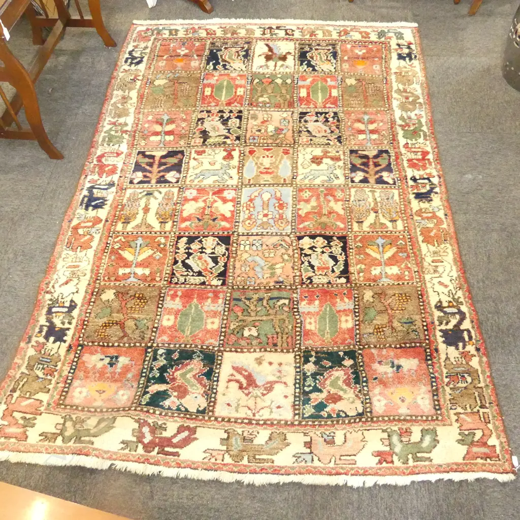 IRANIAN BAKHTIARI WOOL PILE RUG 2000x1420mm Image 1++