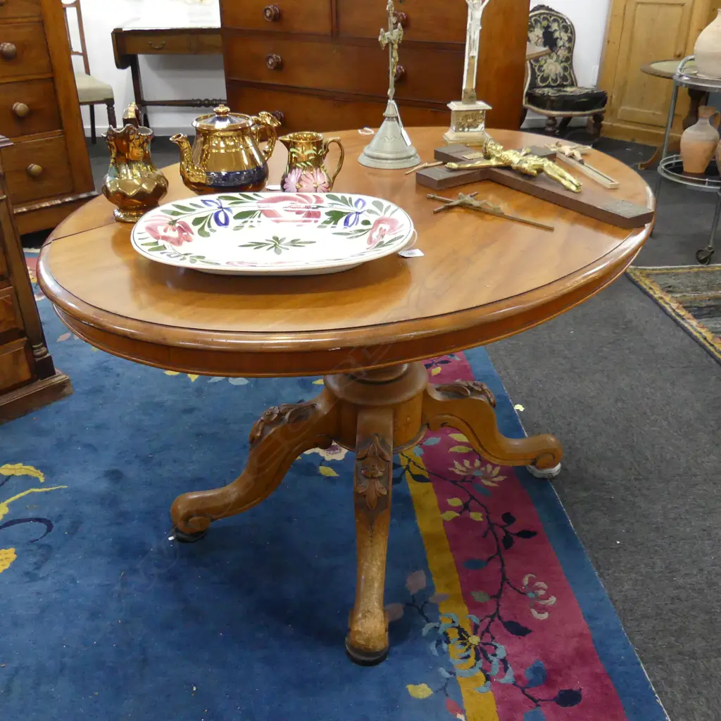 VIC OVAL KAURI LOO TABLE 1230 x 770mm Image 1++