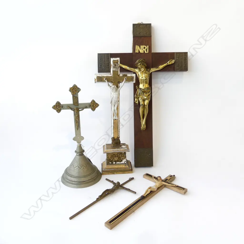 5 ASST CRUCIFIX H250-490mm Image 1++