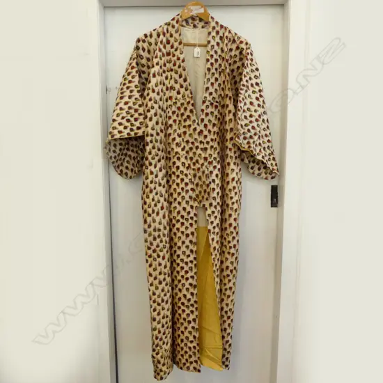 VINTAGE FULL LENGTH JAPANESE SILK KIMONO -RED /YELOW/BLACK/GREY PRINT - FULLY LINED