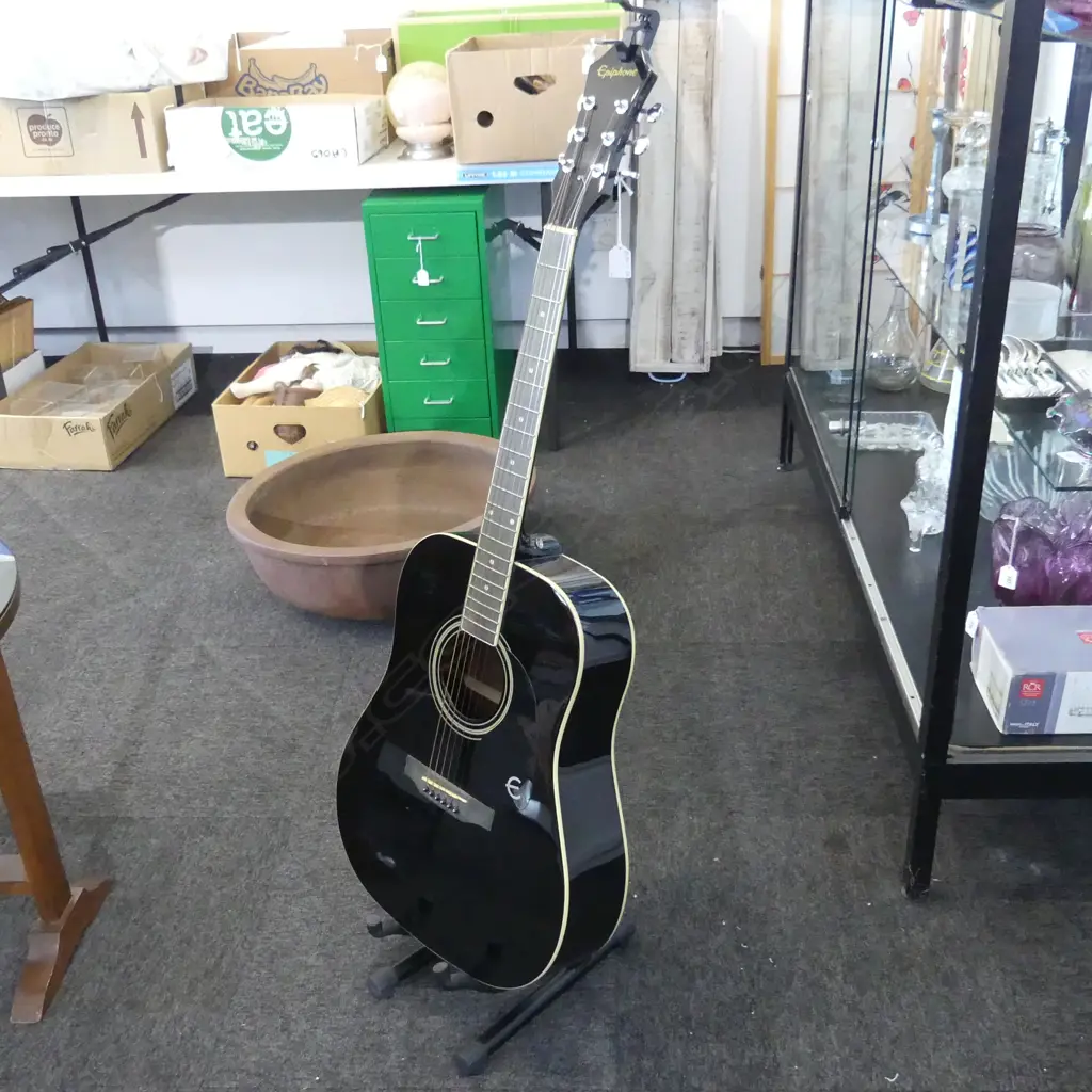 EPIPHONE FULL SIZE ACOUSTIC GUITAR + STAND Image 1++