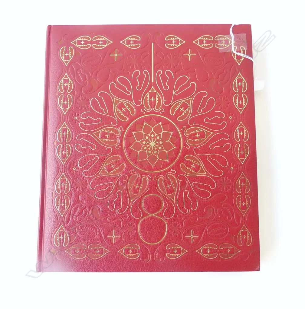 BOOK; 108 ROCK STAR GUITARS Image 1++